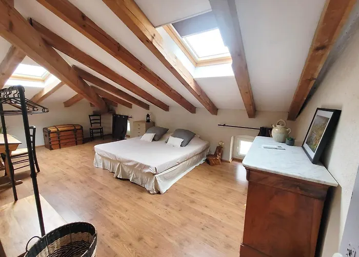 Casa Torra Apartment Omessa